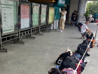 立秋后持续高温 武汉图书馆读者只增不减