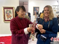 外媒记者走进西安感受中国传统文化