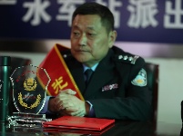 “下輩子還要當警察，還要繼續當戰友”——致敬.老警