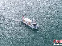 中国首艘自主航行货船“筋斗云0号”首航