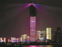 武汉上演激情跨年夜  爱你爱你一起跨到2020