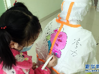 武汉：儿童病房里的卡通世界