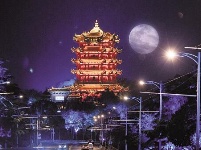 英雄城市 英勇归来 ——直击武汉“解封”首日
