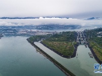 三峡水域货运加快恢复