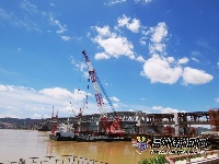 在鄂央企承建的福建省首座公轨两用大桥主桥合龙 
