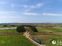 全国在建最北高寒高铁正式进入铺轨施工