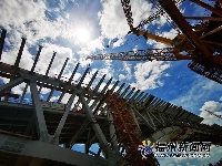 在鄂央企承建的福建省首座公轨两用大桥主桥合龙 