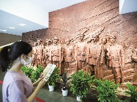 高水平创建全国文明城市 武汉十大行动惠民生 