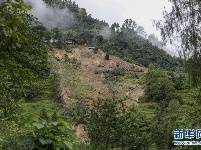 重庆武隆山体滑坡形成堰塞湖