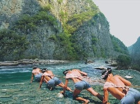 美到窒息！仙境恩施翘首盼你来！