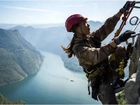 美到窒息！仙境恩施翘首盼你来！