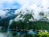 美到窒息！仙境恩施翘首盼你来！