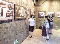 同仇敌忾御外侮 浴血奋战奏凯歌