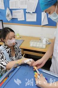 23岁研究生赴汉捐献造血干细胞挽救5岁幼童