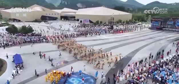 各地妙招频出激发消费潜力 特色“清凉游”带活“避暑经济”