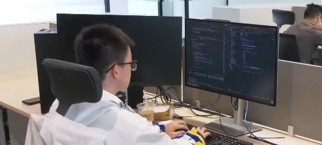 AI拟人互动管理新规来了