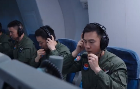 中国预警机独立指挥空中战场