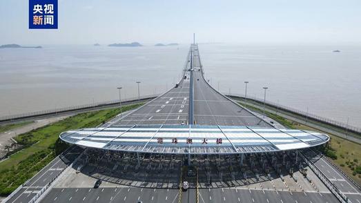 港珠澳大桥开通8周年，出入境旅客达1.25亿人次